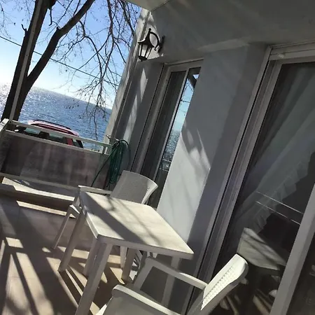 Ammos Apartment