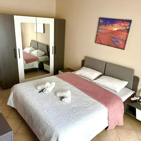 Ammos Nea Karvali
