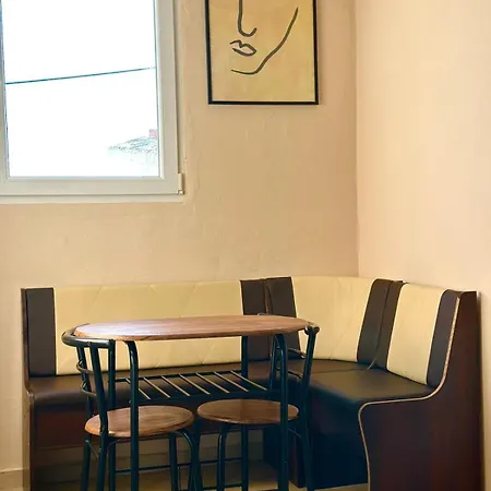 Apartment Ammos *